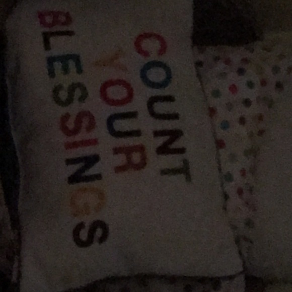 Meet your Posher, Nikole - Picture 1 of 1